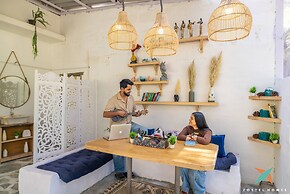 Zostel Homes Tirthan - Gushaini