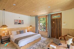 Zostel Homes Tirthan - Gushaini