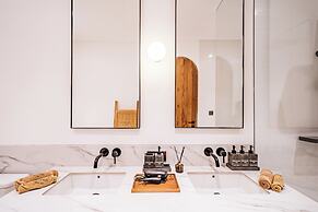 Elements A4 Villa Bingin