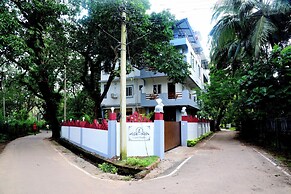 Laxmi Empire Guest House