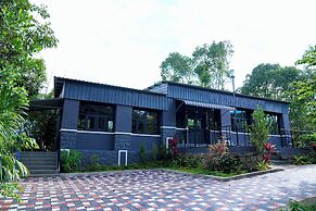 BlueHill Lotus Holistic Wellness Village