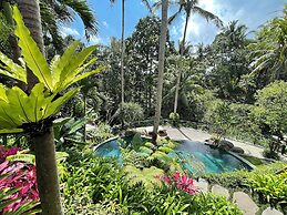 The Ubāri Bali
