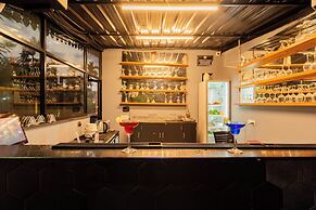 Alaya Stay Gracias Seaora Retreat