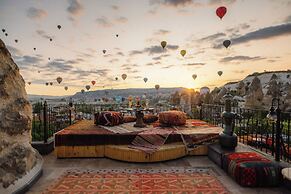 Nora Cave Hotel