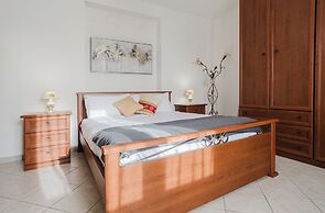 Lo Stagnone Apartments
