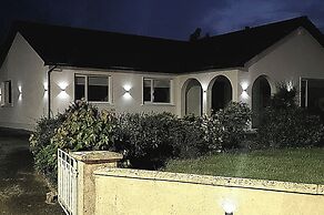 Foxes Rest - 4 Bedroom House