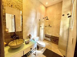 by Calamari Homes - Edificio Centenario