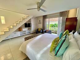 by Calamari Homes - Edificio Centenario