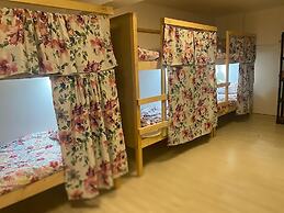 Unique City Hostel 100 meters from Beach