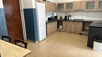 Unique City Hostel 100 meters from Beach