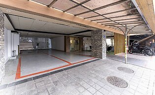 MARU HOTEL