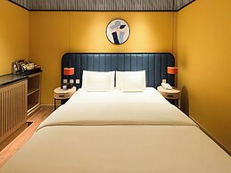 A25 Hotel - 130 Ba Trieu