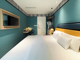 A25 Hotel - 130 Ba Trieu