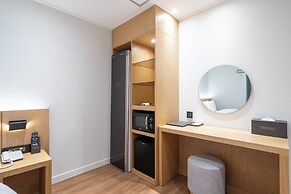 Brown Dot Hotel  Hongseong Naepo