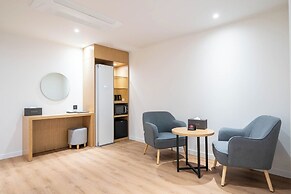 Brown Dot Hotel  Hongseong Naepo