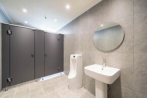 Brown Dot Hotel  Hongseong Naepo