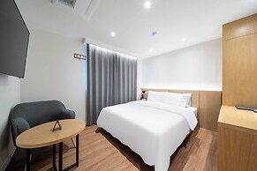 Brown Dot Hotel  Hongseong Naepo