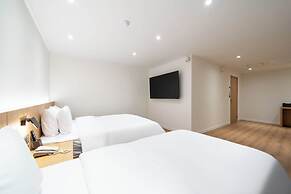 Brown Dot Hotel  Hongseong Naepo