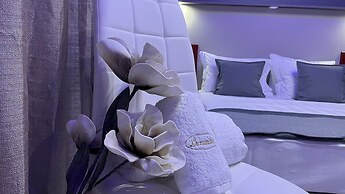 Premium Suites
