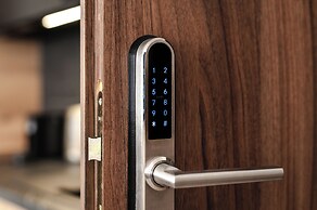 No. 28 Rooms & Apartments