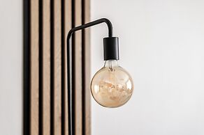 No. 28 Rooms & Apartments