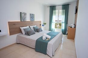 HOTEL CARAVACA RESORT