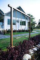 Naoat Resort Farm & Cafe