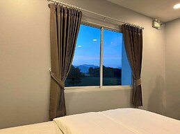 Naoat Resort Farm & Cafe