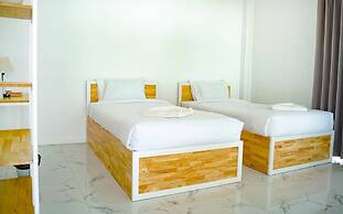 Naoat Resort Farm & Cafe