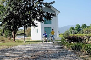 Naoat Resort Farm & Cafe