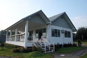 Naoat Resort Farm & Cafe