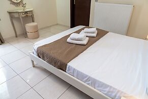 Amalia Villa with Private Pool