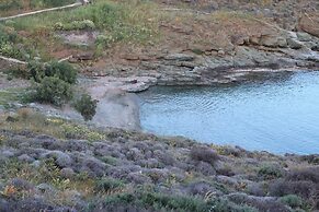 Iliada Suites Simousi Kythnos