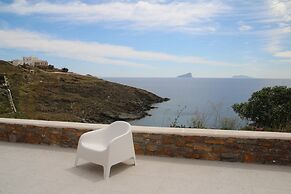Iliada Suites Simousi Kythnos