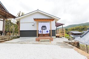 Temple Hotel Kokushoji