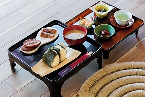 Temple Hotel Kokushoji