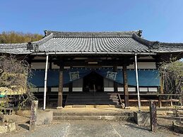 Temple Hotel Kokushoji