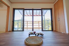 Temple Hotel Kokushoji