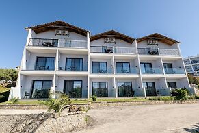 Christina Apartments