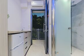 Christina Apartments