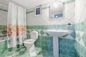 Christina Apartments