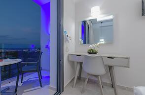 Christina Apartments