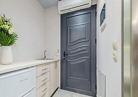 Christina Apartments