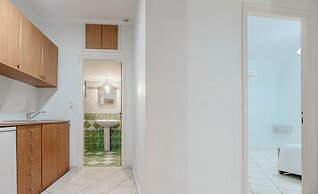 Christina Apartments