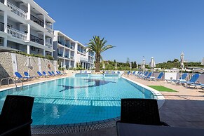 Christina Apartments