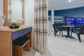 Christina Apartments