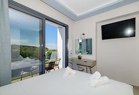 Christina Apartments