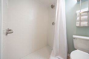 Phoenix East 2 2091 3 Bedroom Condo