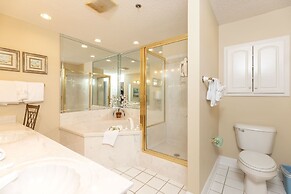 Phoenix East 1401 3 Bedroom Condo