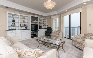 Phoenix East 1401 3 Bedroom Condo